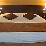 Design & Restaurant Le Mans Hotell 2*