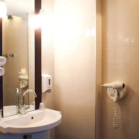 Hotell Design Resto Novo Le Mans
