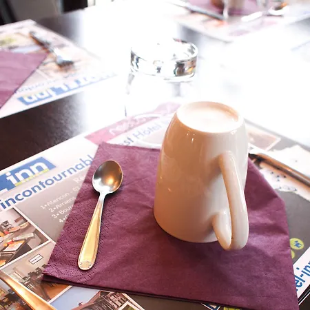 Отель Hotel Inn Design & Restaurant Le Mans Арнаж