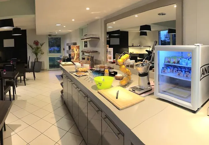 Hotel Design & Restaurant Le Mans Arnage