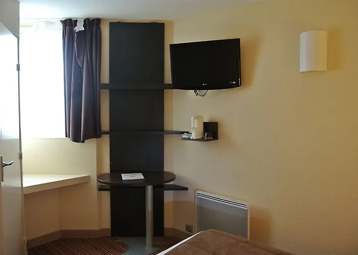 Szálloda Design & Restaurant Le Mans Arnage