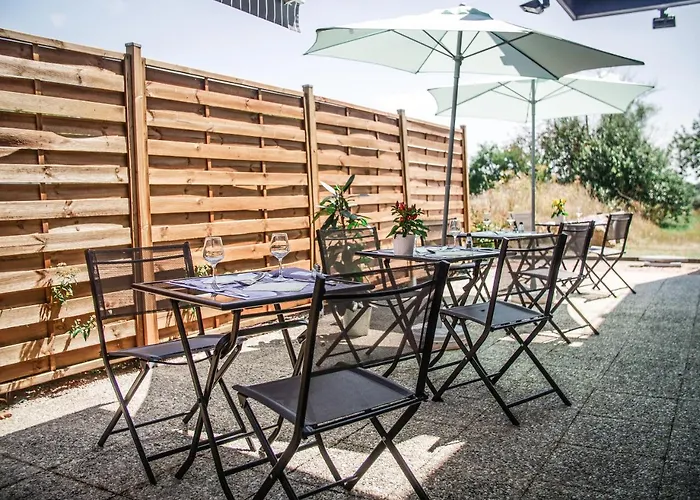 Design & Restaurant Le Mans Hotel Arnage